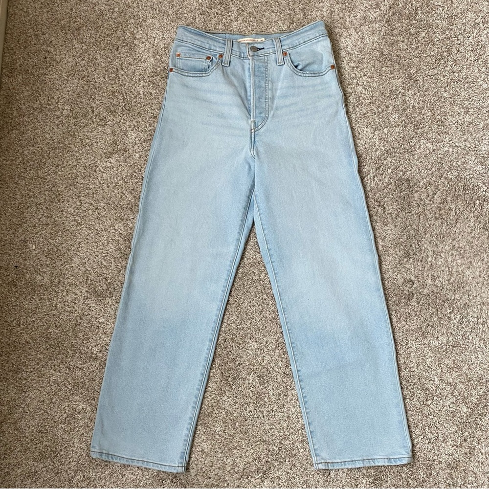 Levi's Women's Ribcage Straight Ankle Jeans, 27, Light Indigo NWOT